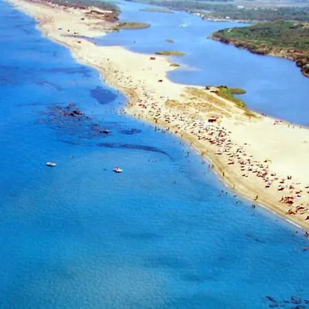 With 2 Bedrooms In La Muddizza With Wonderful Sea View And Furnished Balcony 2 Km From The Beach Apartment Valledoria (Sardinia)