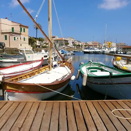 With 2 Bedrooms In La Muddizza With Wonderful Sea View And Furnished Balcony 2 Km From The Beach Apartment